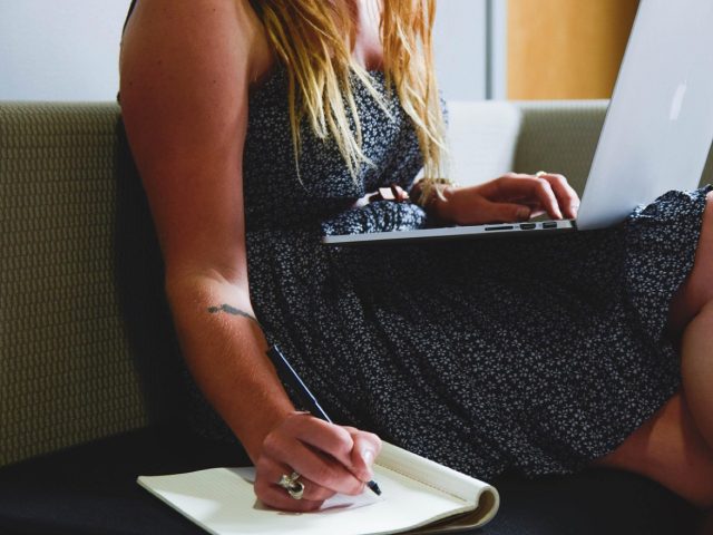 Quel CRM choisir pour une petite entreprise — comparatif